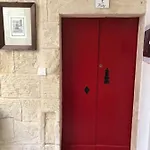 The Hidden Gem Boutique
