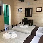 The Hidden Gem Boutique Maison d'hôtes 4*