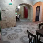 The Hidden Gem Boutique