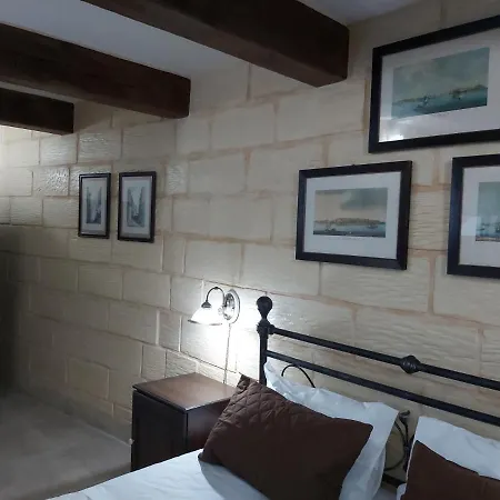 The Hidden Gem Boutique Maison d'hôtes 4*