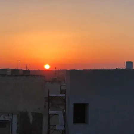 The Hidden Gem Boutique 4*