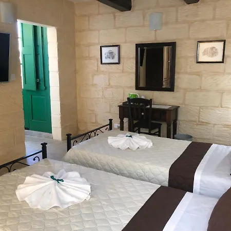 The Hidden Gem Boutique Pensión 4*