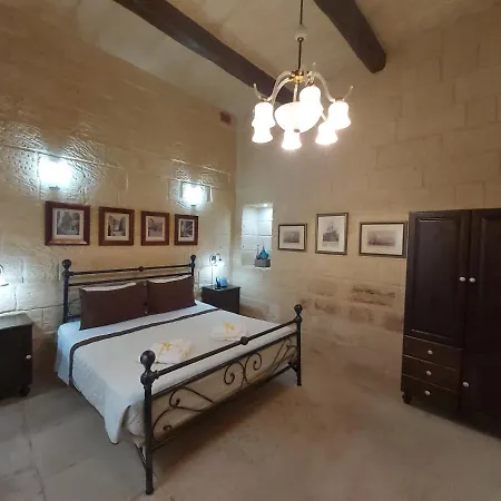 The Hidden Gem Boutique Pensión 4*