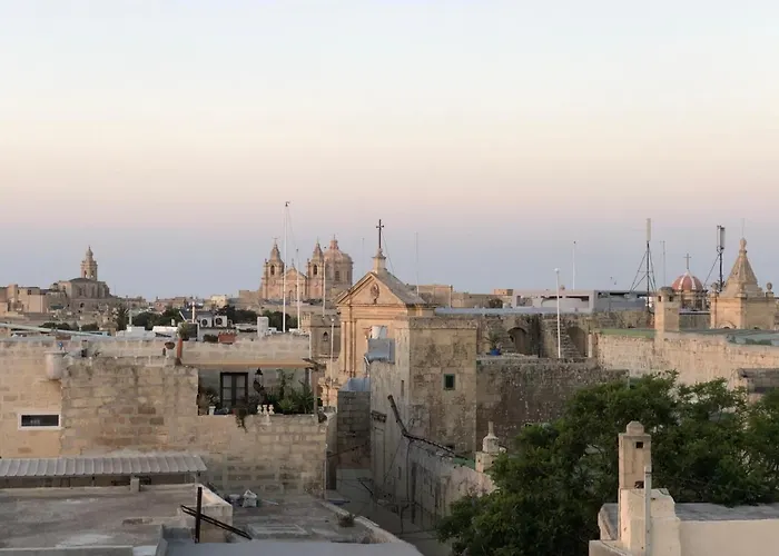 The Hidden Gem Boutique 4*