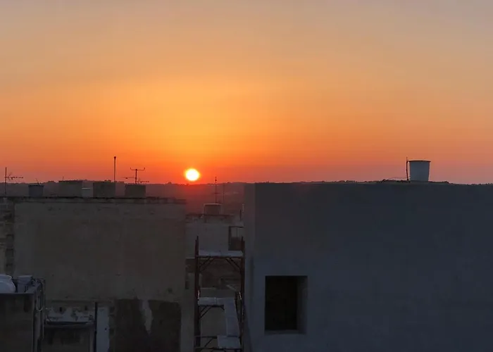 The Hidden Gem Boutique 4*