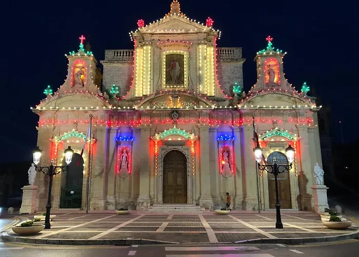 The Hidden Gem Boutique